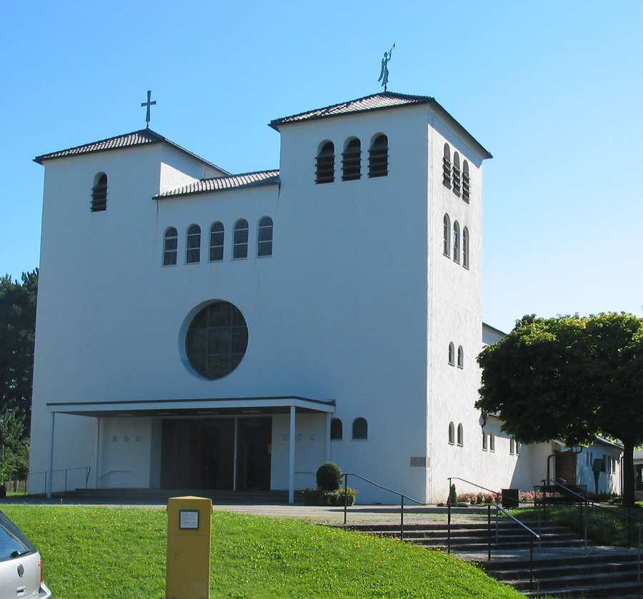 St. Michaels Kirche Neheim